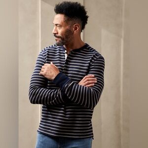 BANANA REPUBLIC Men Long Sleeve Striped Waffle Knit Thermal Henley Size Small